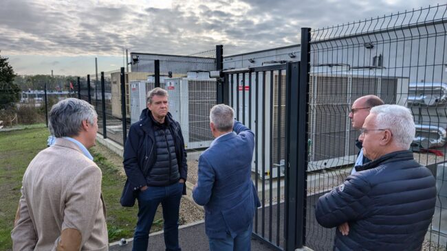 Visite de Arnaud Montebourg – Made In France – DTiX – DTiX Datacenters Image de la visite de Arnaud Montebourg - Made In France - DTiX - DTiX Datacenters